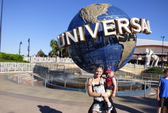 Universal Stuidos